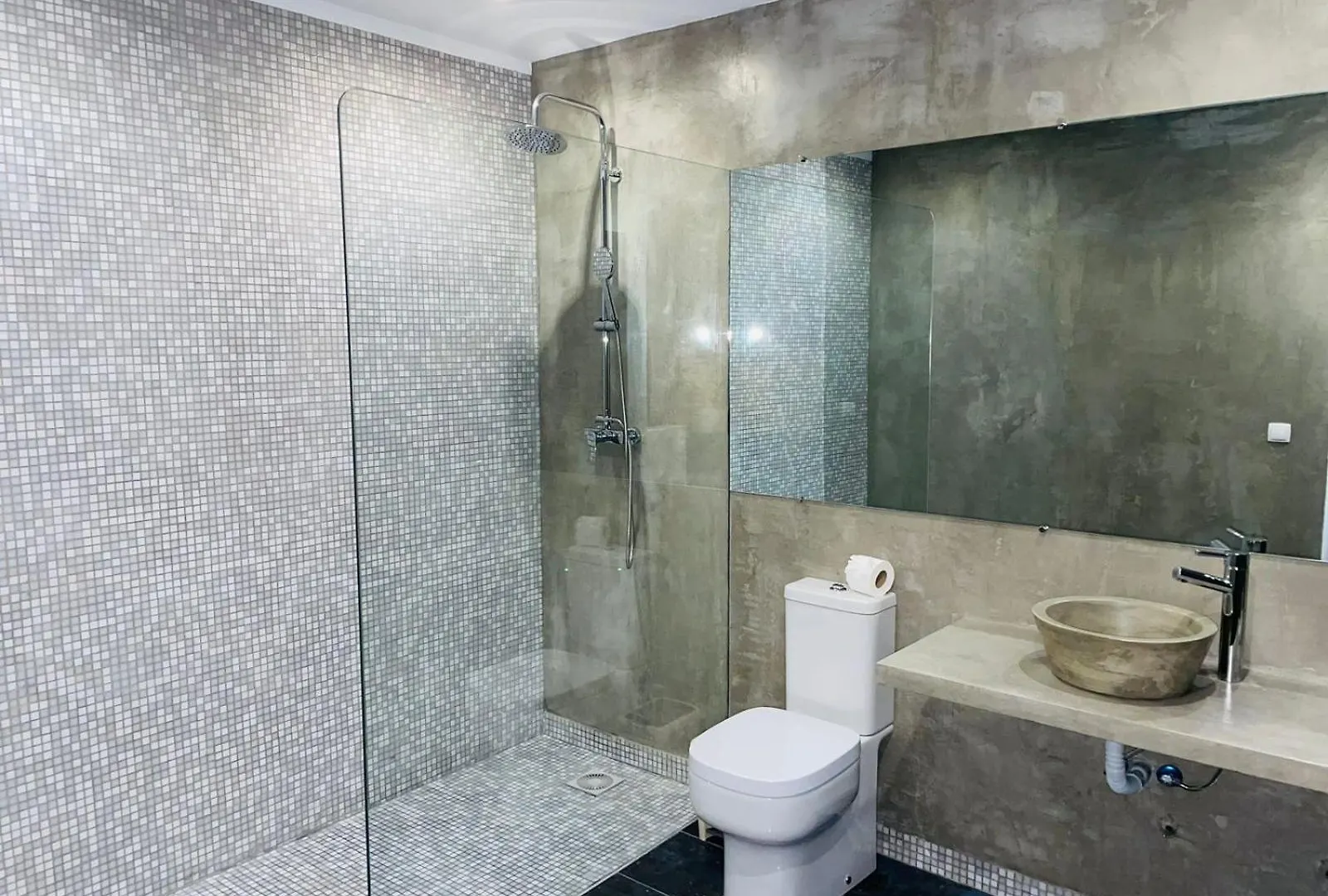 Residencial Sol Point Art Bed & Breakfast Ponta Do Sol